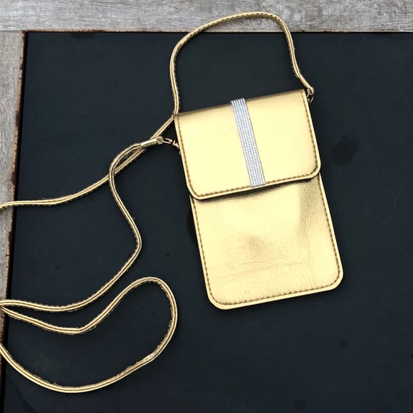 Handbags - Cell phone crossbody purse